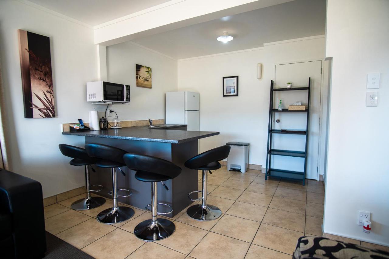 Coromandel Seaview Motel Style B&B Buitenkant foto