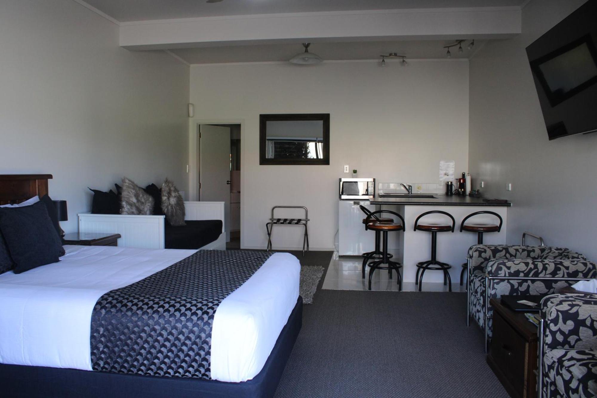 Coromandel Seaview Motel Style B&B Buitenkant foto