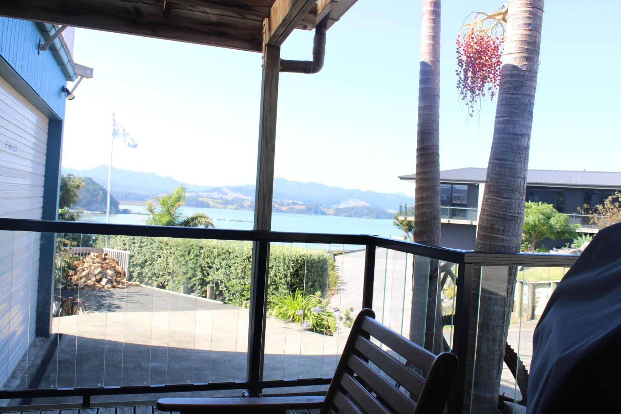 Coromandel Seaview Motel Style B&B Buitenkant foto
